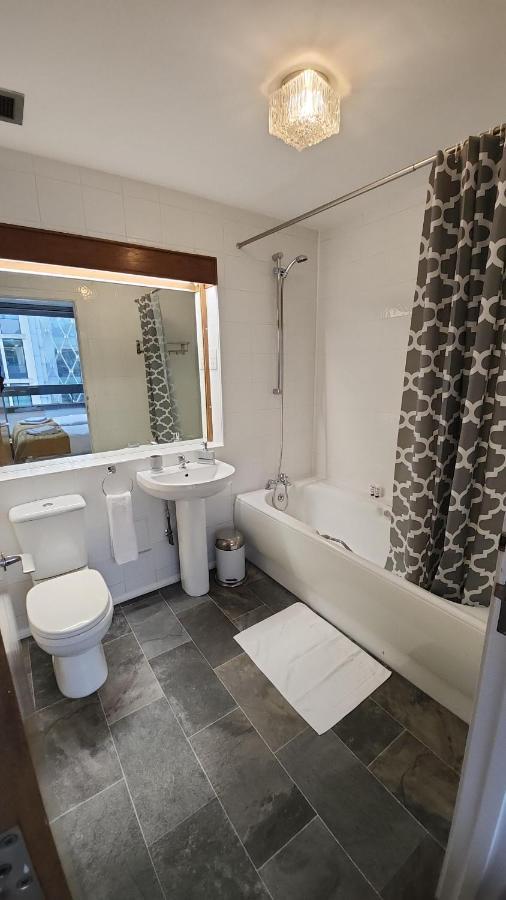 Top Floor Room In Baker St Londyn Zewnętrze zdjęcie